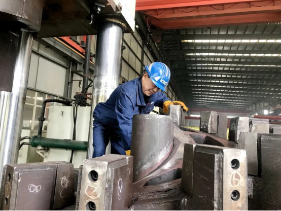 鲁四清——冲在前头 干在实处(图2) 鲁四清——冲在前头 干在实处(图2)